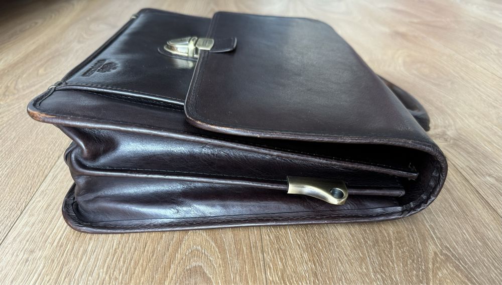 Teczka WITTCHEN Florence brązowa.