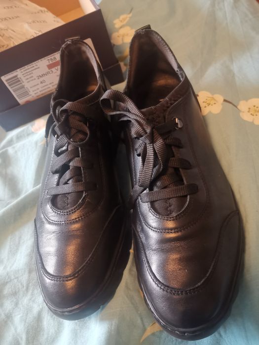 Sneakersy Ryłko Relax damskie rozm. 40