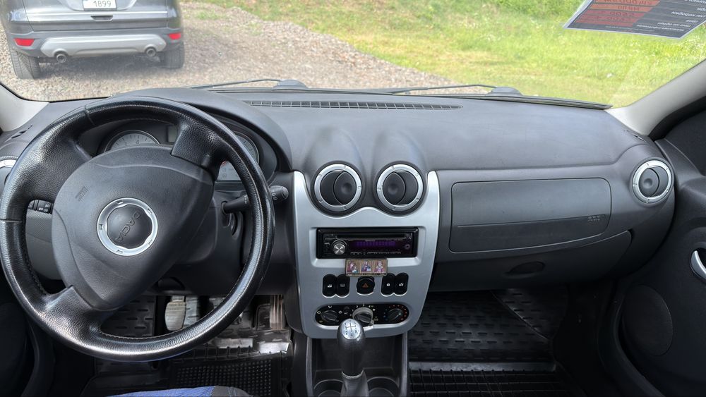 Dacia Logan 1.6 газ/бенз. А/С