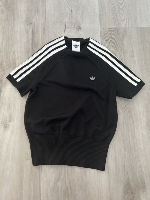 T-shirt czarny sportowy