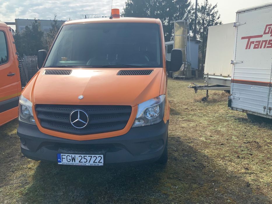 Mercedes-Benz SPRINTER 319  Auto idealne pod zabudowę kampera,lawety .Hak. Zarejestrowany.