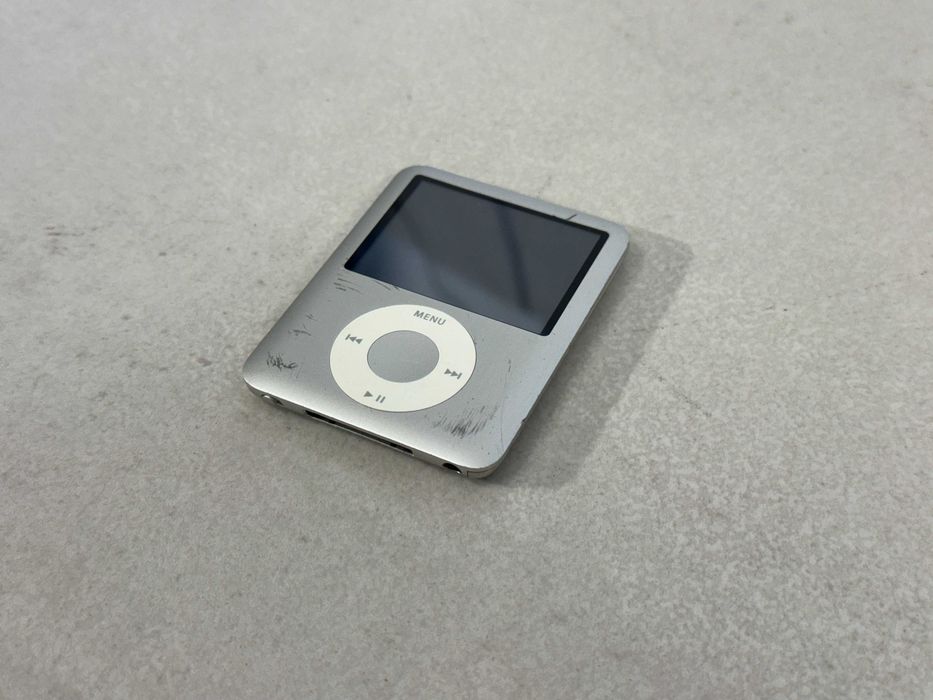 Apple iPod Nano 3rd 4GB A1236