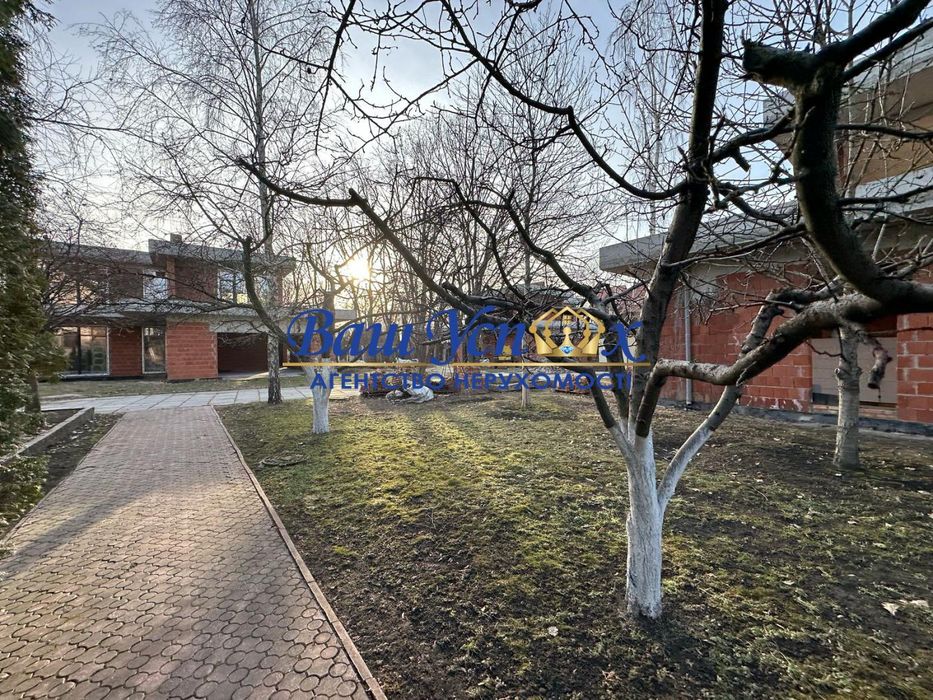 Продажа коттеджного городка с выходом на реку. Конча-Заспа