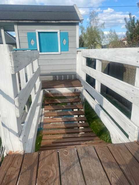 Domek drewniany dla dzieci