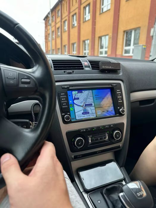Магнітола Skoda Octavia A5 Yeti CarPlay навігація