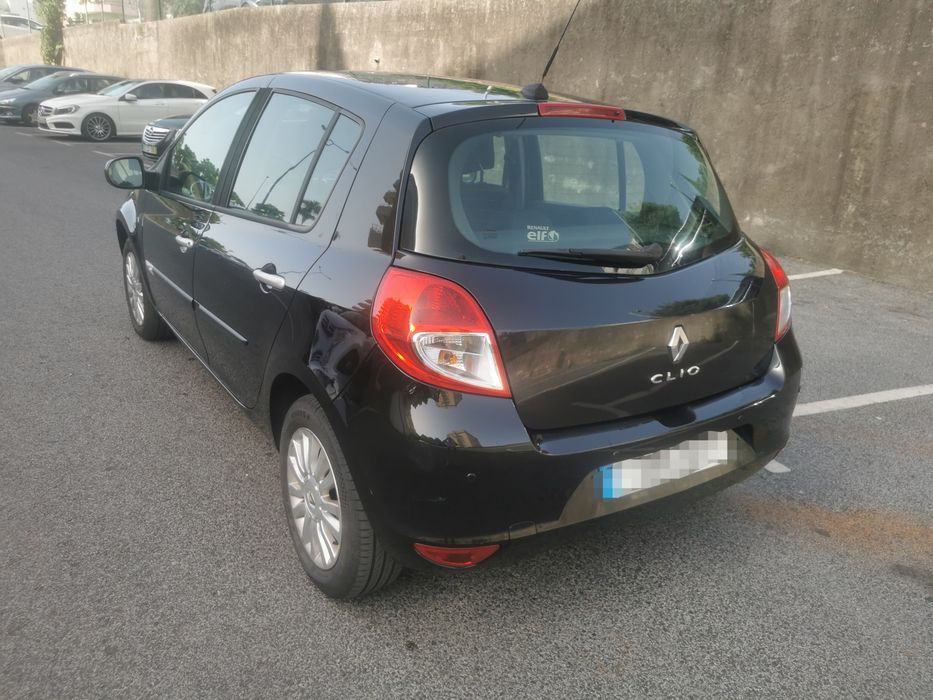 Renault Clio 1.2i de 2009 (140.000kms)