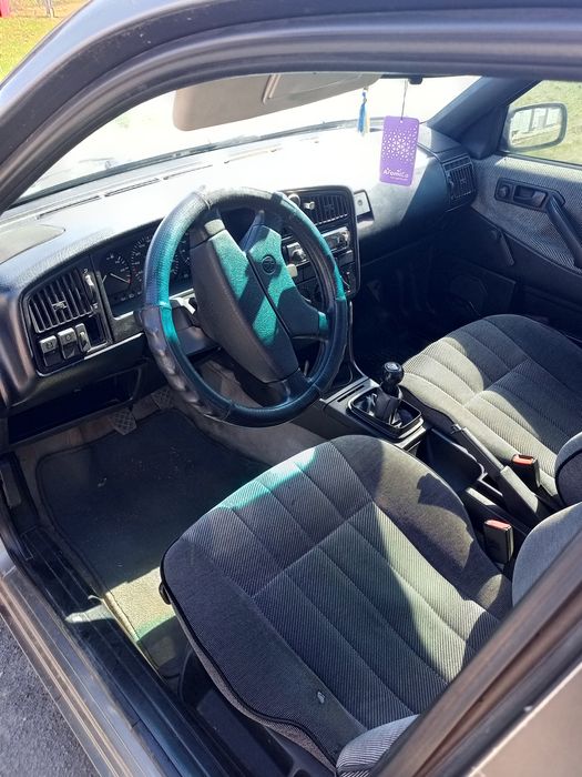 Продам passat b3 1.6 г/б
