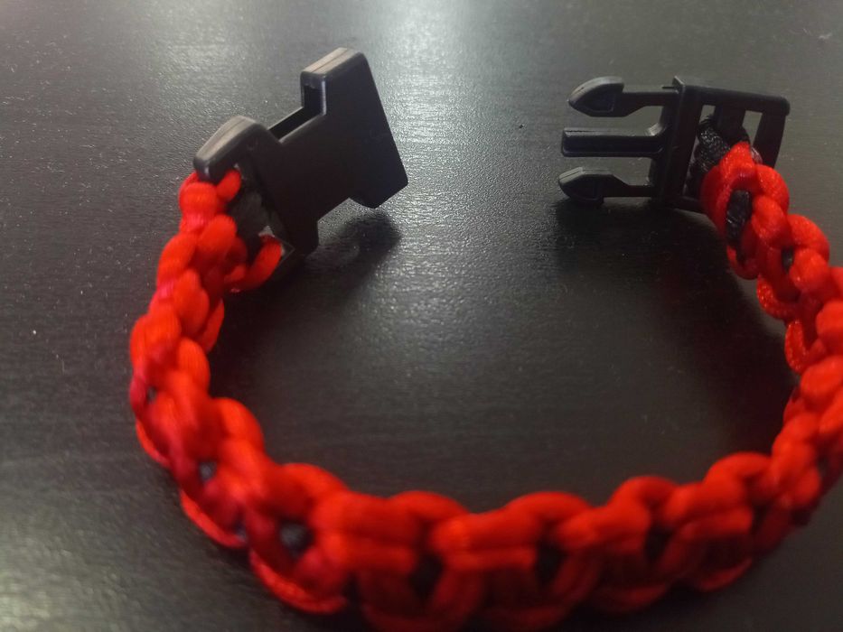 Pulseira Artesanal Vermelha