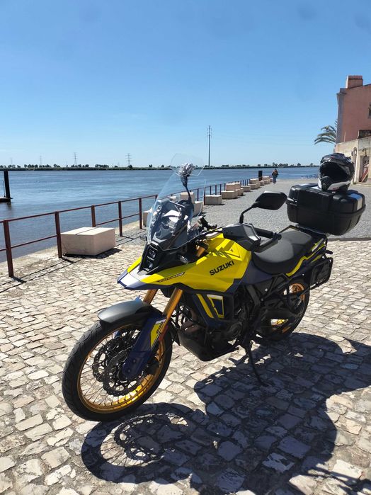 Suzuki Vstrom 800 DE (2023)
