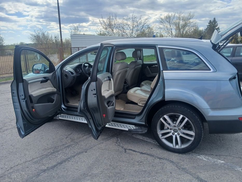 Audi Q7 3,0 full opcja quattro