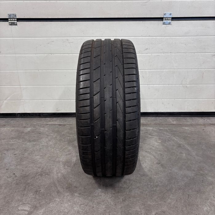 Opona Hankook Ventus S1 evo2 235/40/19