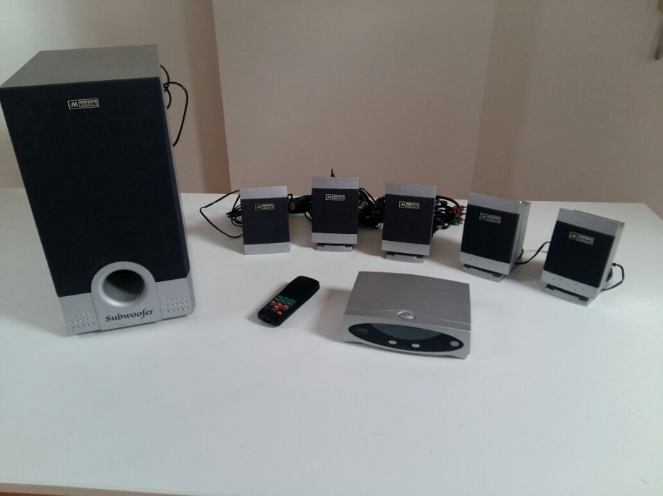 Home cinema Mustek.