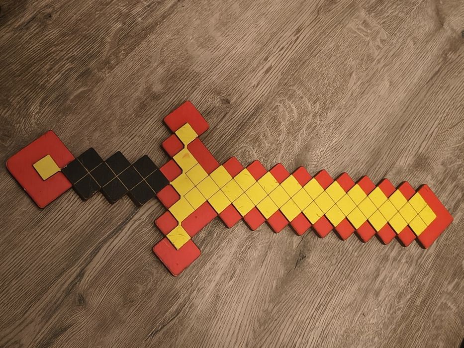Miecz Minecraft używany za 25 zł