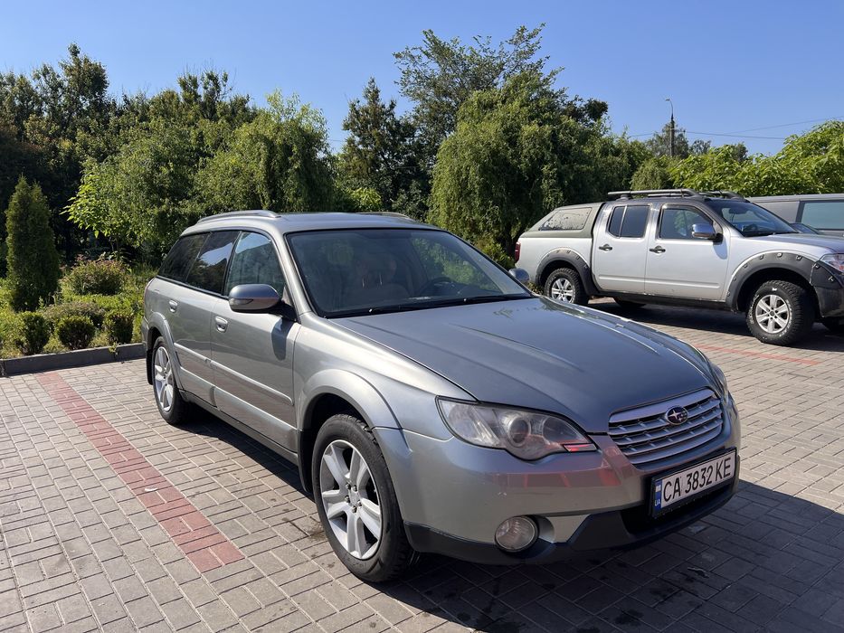Subaru outbek 2.5 газ /бензин