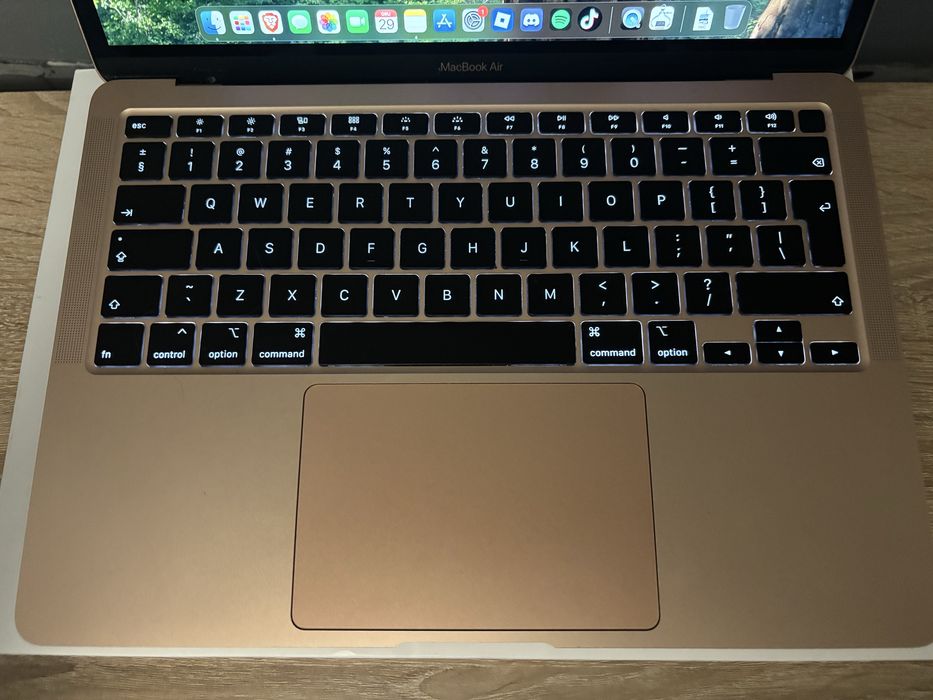 Macbook Air 13 2020