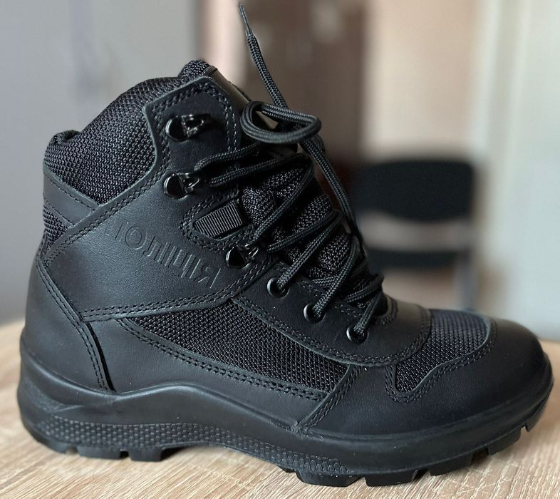 Димисезон Поліція Взуття розмір 40 та 42