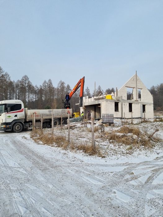 Transport  HDS z przyczepą