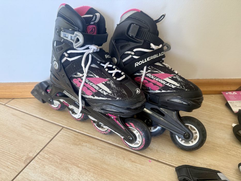 Rolki Rollerblase 32-35 i ochraniacze