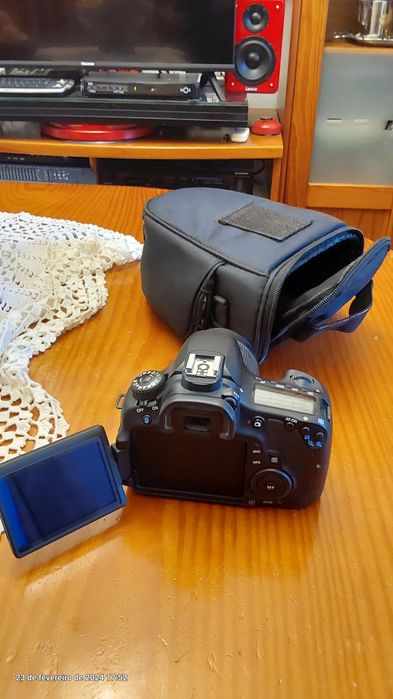 Máquina fotográfica Canon eos 65D
