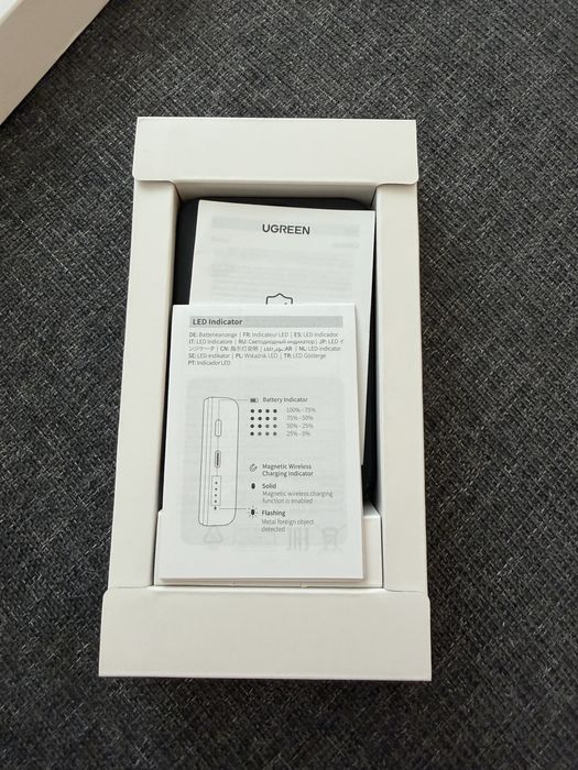 Павербанк Ugreen Magnetic Wireless 20W / 10000mAh