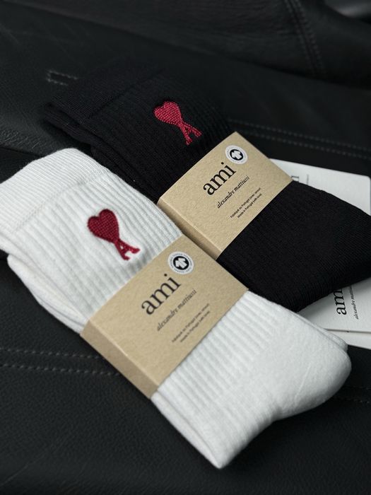 Шкарпетки Ami Paris Ami de Coeur носки амі ами білі чорні