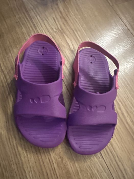 Klapki na basen 27-28 Nabaiji decathlon