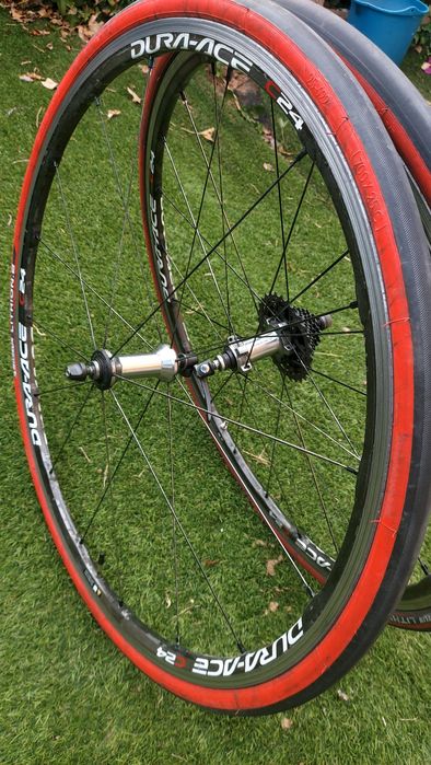 Rodas Dura.ace C24 carbono