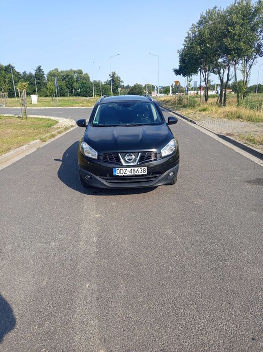Nissan Qashqai+2