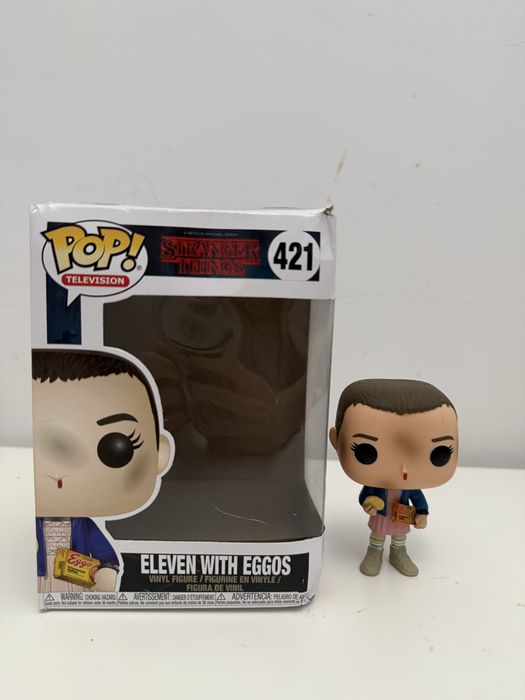 funko pop stranger things 421 eleven with eggos