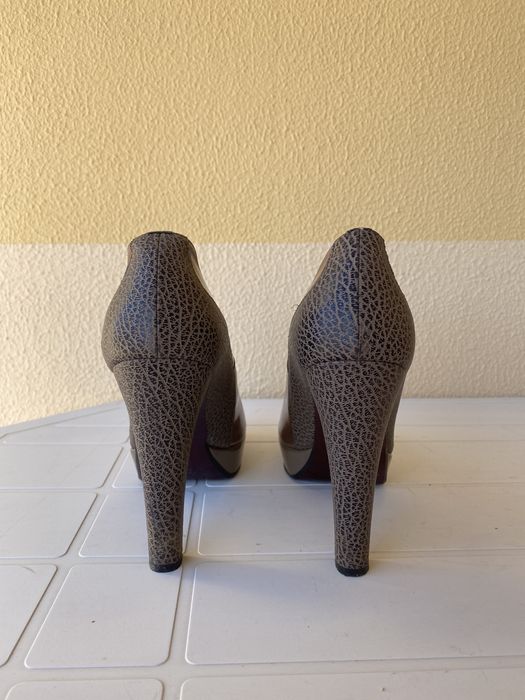 Sapatos de salto alto compensados Ana Sousa