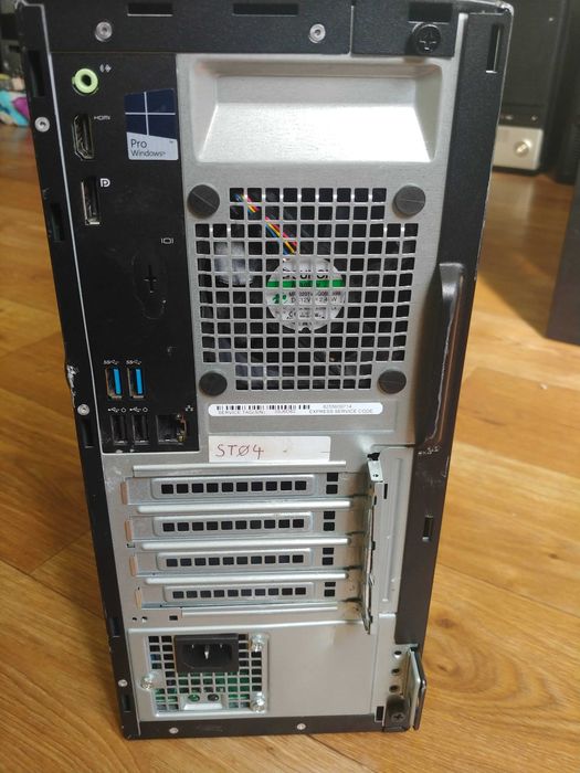 Компьютер DELL 3040 і3-6100 \8Gb\250Gb + монитор