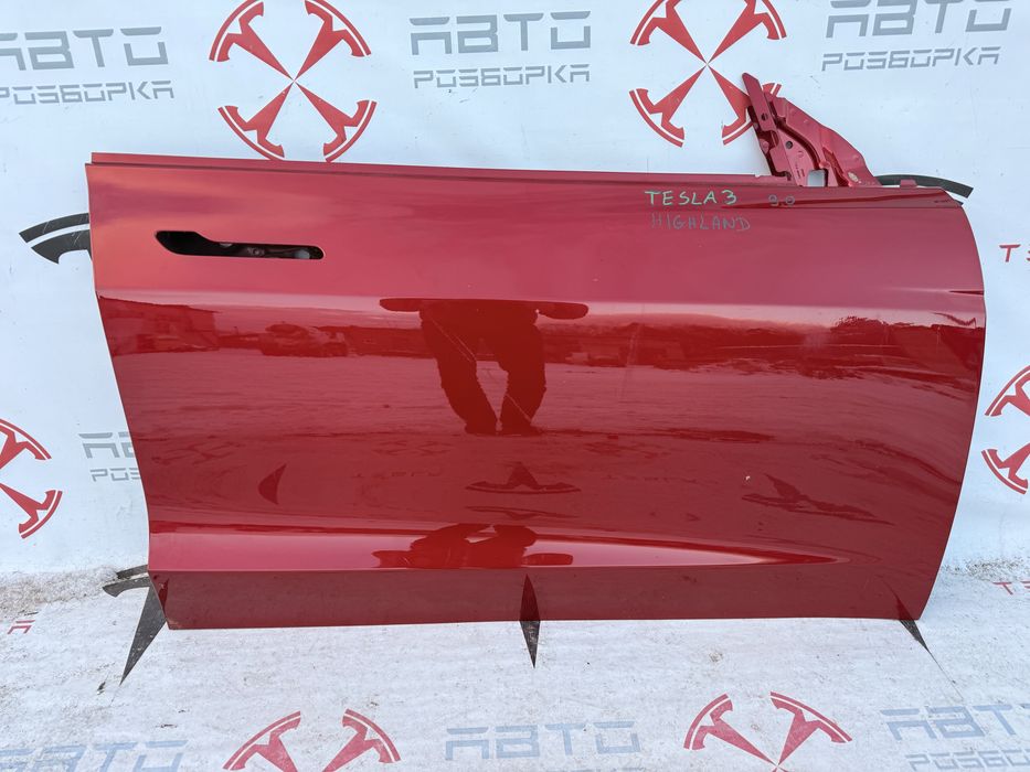 Дверка дверь передня права тесла tesla model 3 Highland 2024-2025