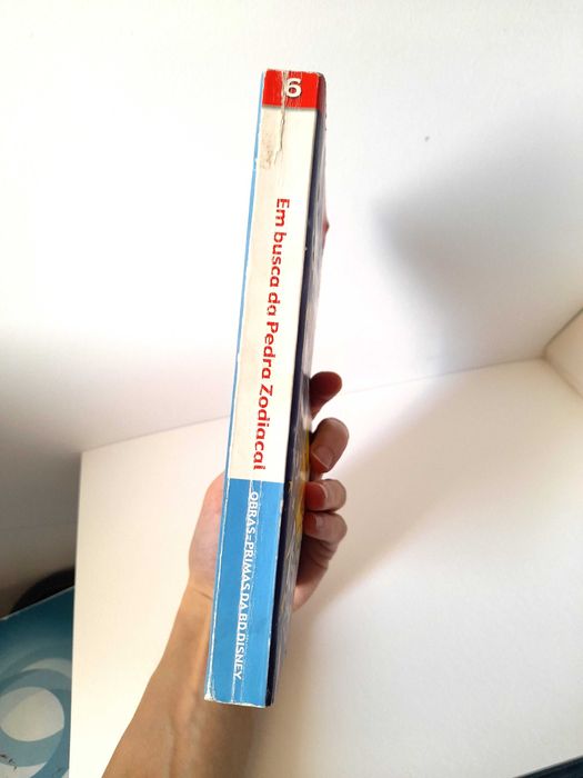 Livro Obras-Primas da BD Disney Em Busca da Pedra Zodiacal Volume 6