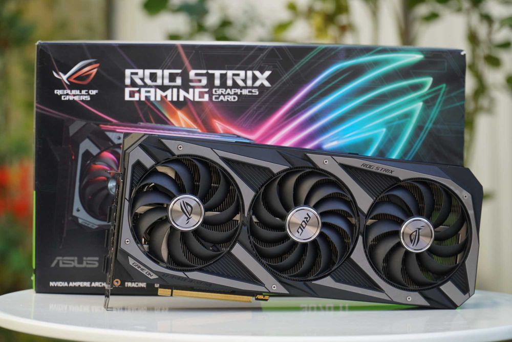 Відеокарта Asus ROG GeForce RTX 3070 Ti STRIX OC 8192MB
