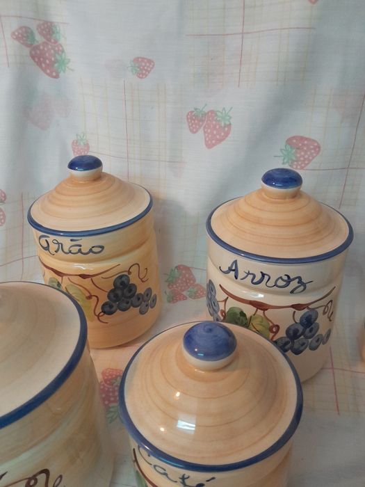 Conjunto de potes de cozinha