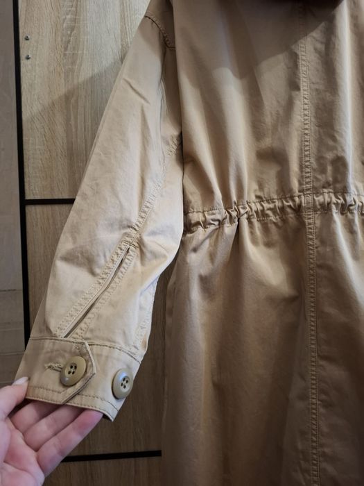 Плащ парка  женский Levi's
