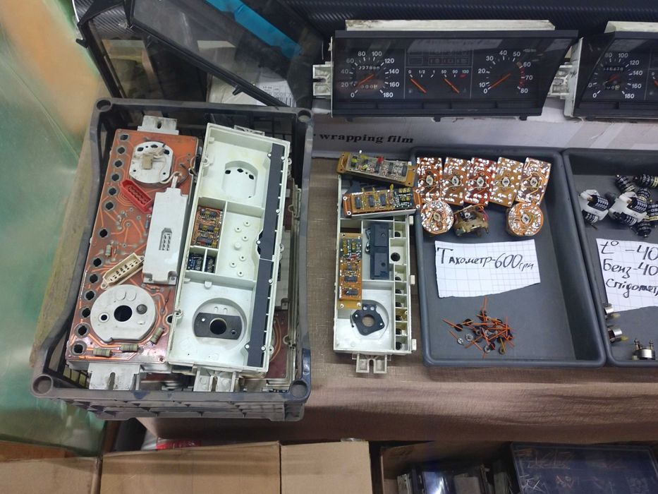 Датчик температури бензину тахометр спідометр щиток ваз 2109 2114 1118