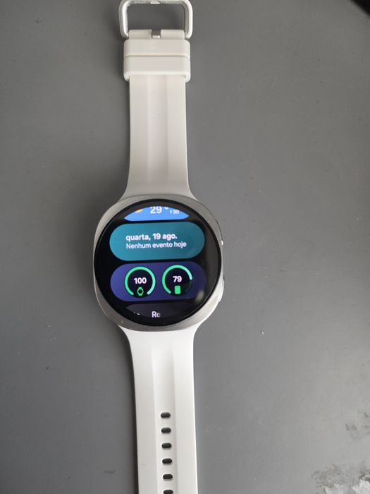 Samsung Galaxy Watch9 40mm Bluetooth/Wi-Fi - Como Novo (Com Garantia)
