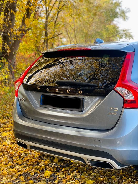 Volvo v60 cross country