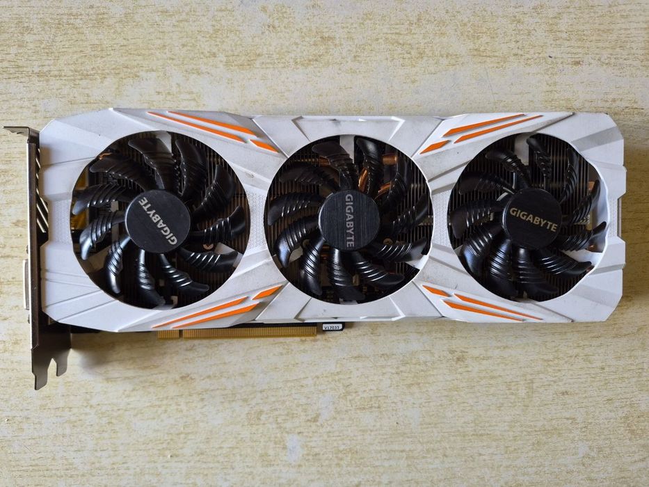 Відеокарта Gigabyte gtx 1080ti 11gb(під відновлення)