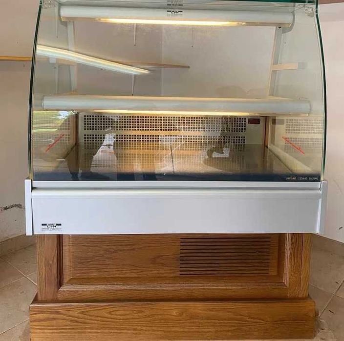 Vitrina p/ Pastelaria ou Charcutaria EXCELENTE