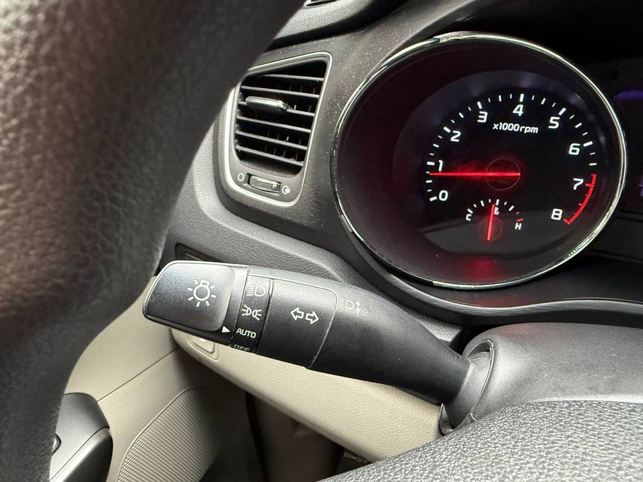 Kia Sedona 2020 VIN KNDMB5C1XM6663124 фото оголошення 16 з 24