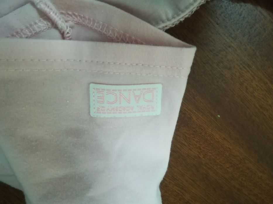 diverso material de ballet Royal Academy