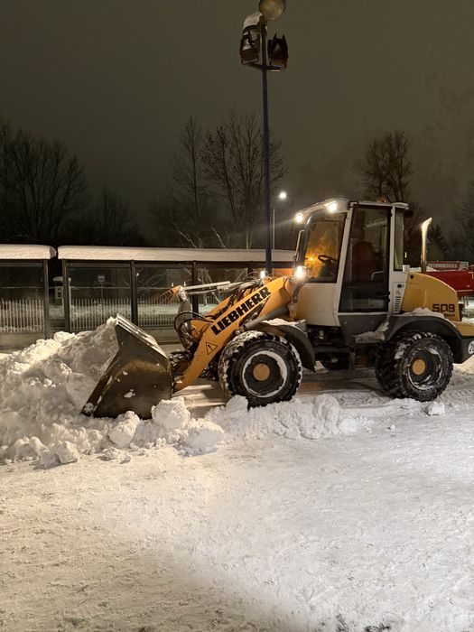 Odsnieżanie, wywóz śniegu, usługi koparko-ładowarką, koparką, wywrotką