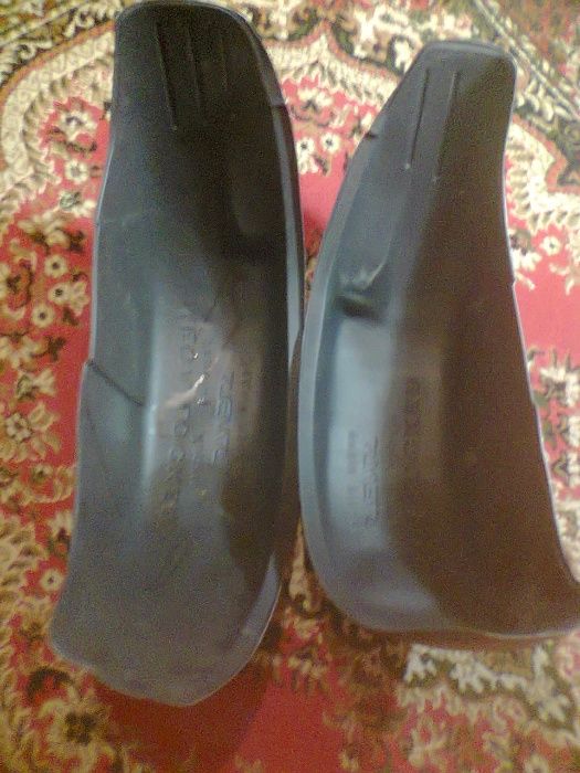 Подбрызгники новые.