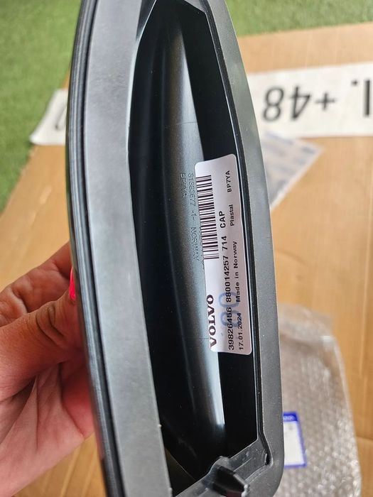 nowa oryginalna płetwa antena na dach volvo v60 ii s60 iii 2021r