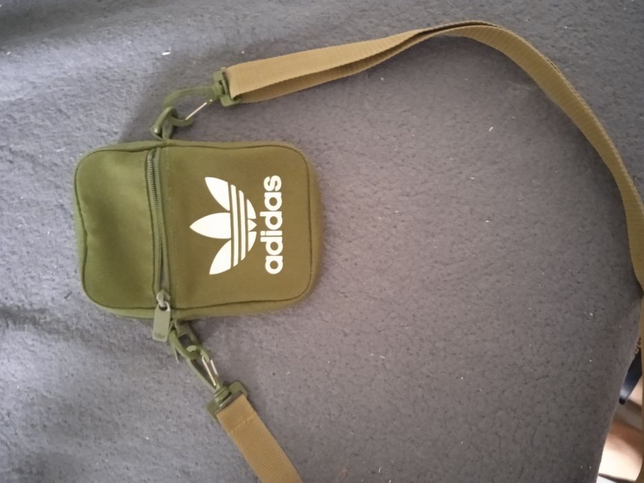 Сумка adidas spring green новая!