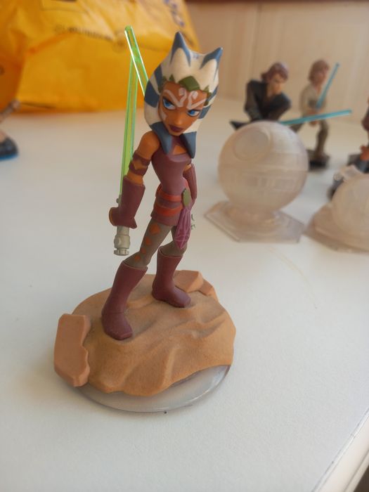 Bonecos e jogo star wars ps3