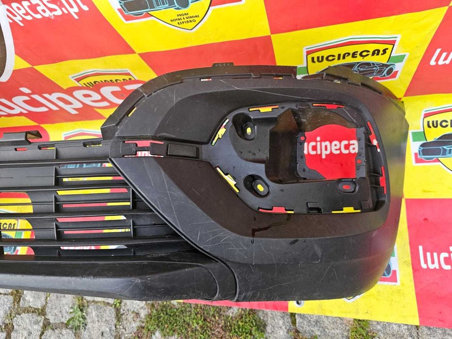 Pára-choques frente Opel Combo E (18-23)