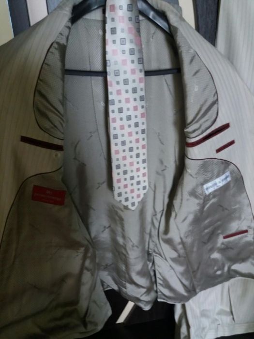 Классический костюм